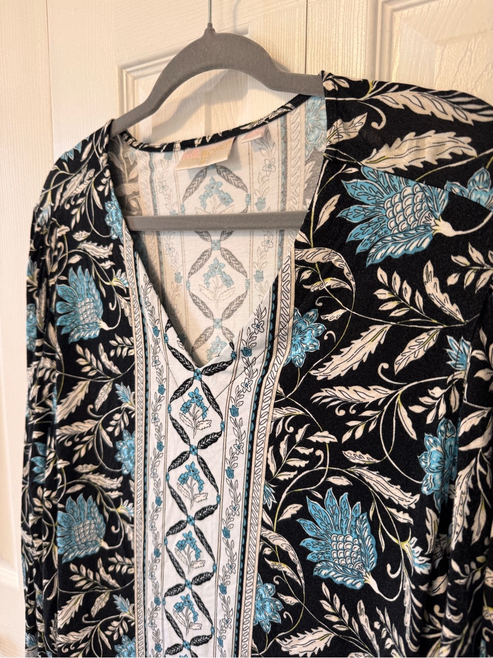Belle by Kim Gravel Floral Boho Boarder Print Tunic Blouse Black Blue Size 2X - Picture 4 of 11